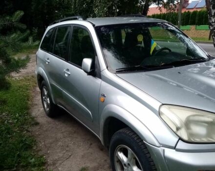 Серый Тойота РАВ 4, объемом двигателя 2 л и пробегом 400 тыс. км за 4500 $, фото 2 на Automoto.ua