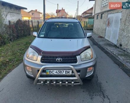 Сірий Тойота РАВ 4, об'ємом двигуна 2 л та пробігом 330 тис. км за 4350 $, фото 3 на Automoto.ua