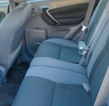 Серый Тойота РАВ 4, объемом двигателя 2 л и пробегом 191 тыс. км за 6700 $, фото 6 на Automoto.ua