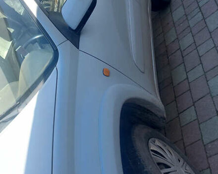 Сірий Тойота РАВ 4, об'ємом двигуна 2 л та пробігом 300 тис. км за 5000 $, фото 16 на Automoto.ua