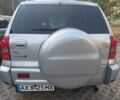 Серый Тойота РАВ 4, объемом двигателя 2 л и пробегом 209 тыс. км за 6900 $, фото 6 на Automoto.ua