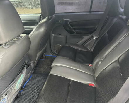 Серый Тойота РАВ 4, объемом двигателя 2 л и пробегом 243 тыс. км за 6500 $, фото 2 на Automoto.ua