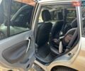 Серый Тойота РАВ 4, объемом двигателя 2 л и пробегом 305 тыс. км за 6000 $, фото 6 на Automoto.ua