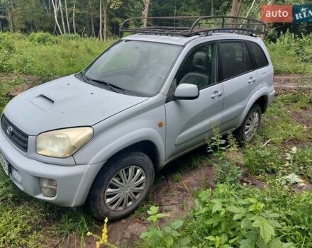 Сірий Тойота РАВ 4, об'ємом двигуна 2 л та пробігом 300 тис. км за 5000 $, фото 3 на Automoto.ua