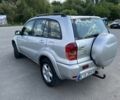 Серый Тойота РАВ 4, объемом двигателя 2 л и пробегом 290 тыс. км за 3827 $, фото 4 на Automoto.ua