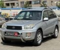 Серый Тойота РАВ 4, объемом двигателя 2 л и пробегом 204 тыс. км за 7190 $, фото 1 на Automoto.ua