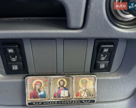 Серый Тойота РАВ 4, объемом двигателя 2 л и пробегом 266 тыс. км за 4999 $, фото 18 на Automoto.ua
