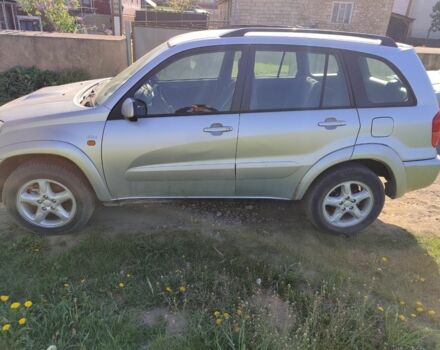 Сірий Тойота РАВ 4, об'ємом двигуна 2 л та пробігом 230 тис. км за 4100 $, фото 1 на Automoto.ua