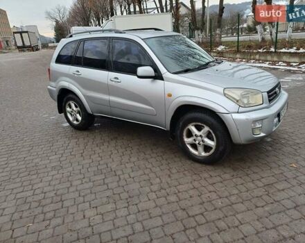 Серый Тойота РАВ 4, объемом двигателя 2 л и пробегом 309 тыс. км за 5400 $, фото 3 на Automoto.ua