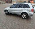 Серый Тойота РАВ 4, объемом двигателя 2 л и пробегом 309 тыс. км за 5400 $, фото 2 на Automoto.ua