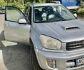 Серый Тойота РАВ 4, объемом двигателя 2 л и пробегом 397 тыс. км за 6800 $, фото 6 на Automoto.ua