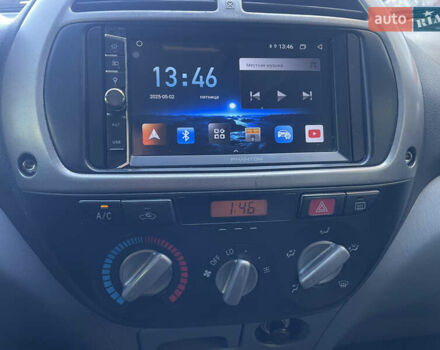 Серый Тойота РАВ 4, объемом двигателя 2 л и пробегом 266 тыс. км за 4999 $, фото 19 на Automoto.ua