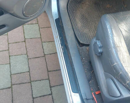 Сірий Тойота РАВ 4, об'ємом двигуна 2 л та пробігом 300 тис. км за 5000 $, фото 11 на Automoto.ua