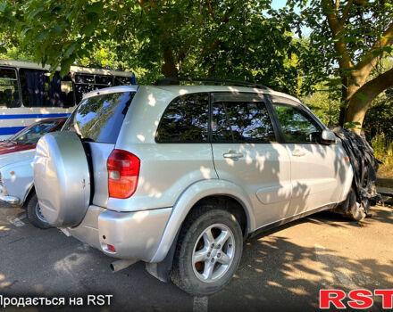 Серый Тойота РАВ 4, объемом двигателя 2 л и пробегом 300 тыс. км за 4500 $, фото 4 на Automoto.ua