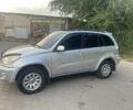 Серый Тойота РАВ 4, объемом двигателя 2 л и пробегом 210 тыс. км за 6000 $, фото 5 на Automoto.ua