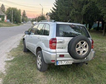 Серый Тойота РАВ 4, объемом двигателя 2 л и пробегом 1000 тыс. км за 3300 $, фото 3 на Automoto.ua