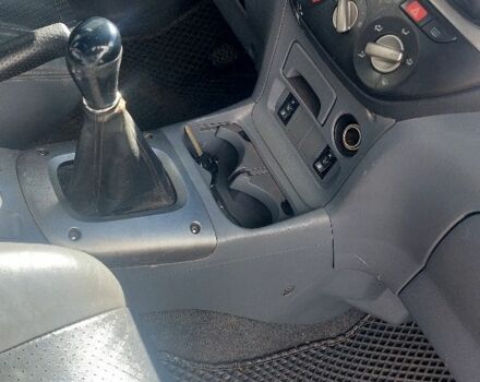 Серый Тойота РАВ 4, объемом двигателя 0 л и пробегом 300 тыс. км за 4900 $, фото 4 на Automoto.ua