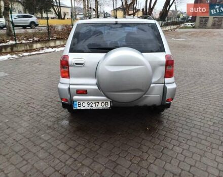 Серый Тойота РАВ 4, объемом двигателя 2 л и пробегом 309 тыс. км за 5400 $, фото 7 на Automoto.ua