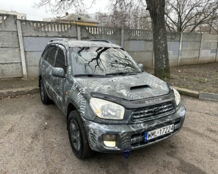 Серый Тойота РАВ 4, объемом двигателя 2 л и пробегом 288 тыс. км за 3400 $, фото 1 на Automoto.ua