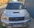 Сірий Тойота РАВ 4, об'ємом двигуна 2 л та пробігом 289 тис. км за 7027 $, фото 1 на Automoto.ua
