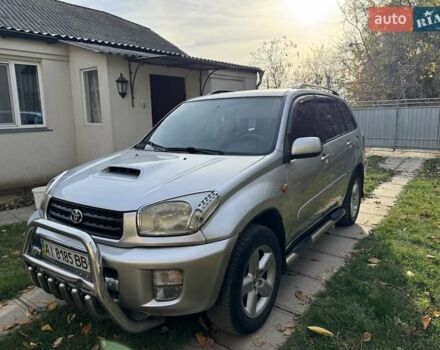 Серый Тойота РАВ 4, объемом двигателя 2 л и пробегом 285 тыс. км за 6500 $, фото 2 на Automoto.ua