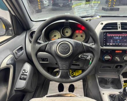 Серый Тойота РАВ 4, объемом двигателя 2 л и пробегом 468 тыс. км за 5999 $, фото 6 на Automoto.ua