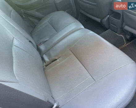 Серый Тойота РАВ 4, объемом двигателя 2 л и пробегом 266 тыс. км за 4999 $, фото 12 на Automoto.ua