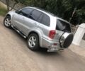 Серый Тойота РАВ 4, объемом двигателя 2 л и пробегом 154 тыс. км за 7200 $, фото 1 на Automoto.ua