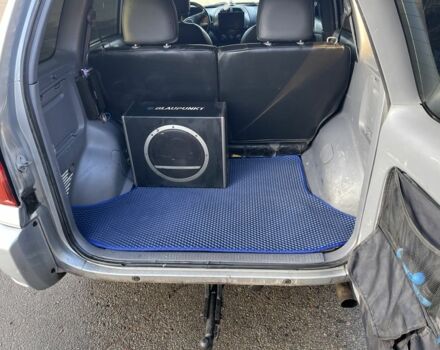 Серый Тойота РАВ 4, объемом двигателя 2 л и пробегом 244 тыс. км за 3650 $, фото 4 на Automoto.ua