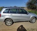 Сірий Тойота РАВ 4, об'ємом двигуна 2 л та пробігом 230 тис. км за 4100 $, фото 2 на Automoto.ua