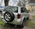 Серый Тойота РАВ 4, объемом двигателя 2 л и пробегом 369 тыс. км за 5500 $, фото 4 на Automoto.ua