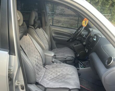 Сірий Тойота РАВ 4, об'ємом двигуна 2 л та пробігом 210 тис. км за 5850 $, фото 8 на Automoto.ua