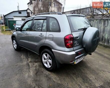 Серый Тойота РАВ 4, объемом двигателя 2 л и пробегом 130 тыс. км за 6800 $, фото 7 на Automoto.ua
