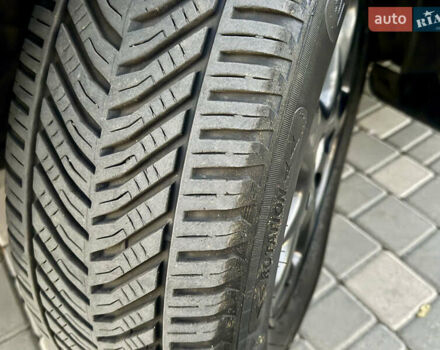 Сірий Тойота РАВ 4, об'ємом двигуна 2 л та пробігом 198 тис. км за 6999 $, фото 19 на Automoto.ua