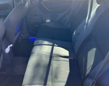 Серый Тойота РАВ 4, объемом двигателя 2 л и пробегом 198 тыс. км за 7000 $, фото 10 на Automoto.ua