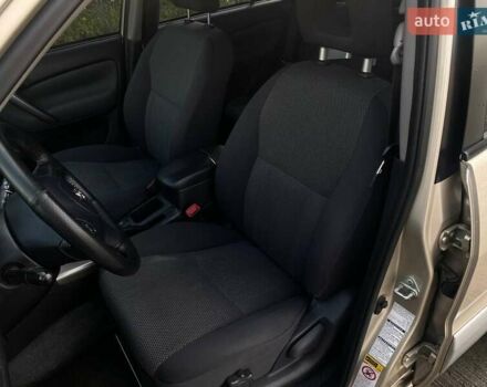 Сірий Тойота РАВ 4, об'ємом двигуна 2 л та пробігом 134 тис. км за 8190 $, фото 14 на Automoto.ua