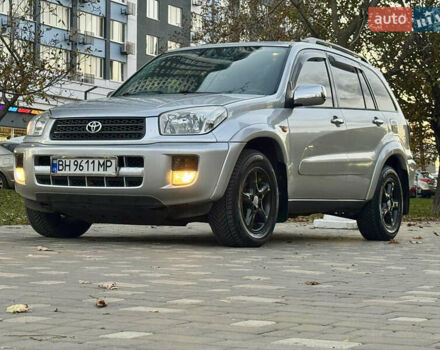 Сірий Тойота РАВ 4, об'ємом двигуна 2 л та пробігом 198 тис. км за 6999 $, фото 25 на Automoto.ua