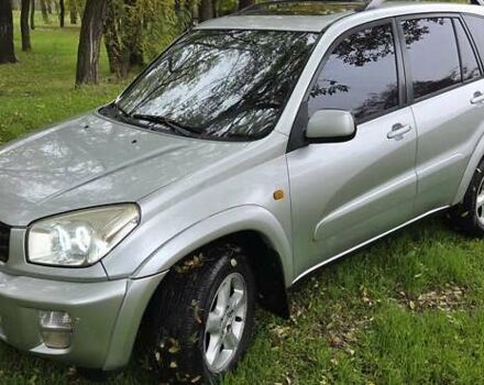 Сірий Тойота РАВ 4, об'ємом двигуна 2 л та пробігом 340 тис. км за 5555 $, фото 6 на Automoto.ua