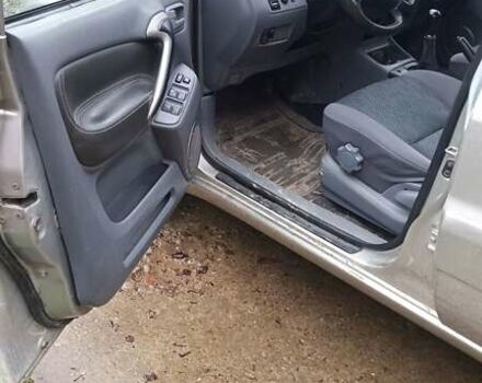 Серый Тойота РАВ 4, объемом двигателя 2 л и пробегом 186 тыс. км за 5800 $, фото 8 на Automoto.ua