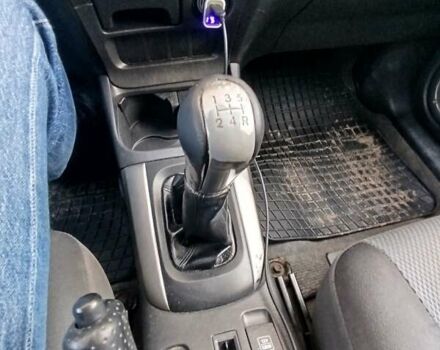 Серый Тойота РАВ 4, объемом двигателя 2 л и пробегом 300 тыс. км за 4200 $, фото 6 на Automoto.ua