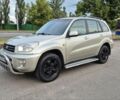 Серый Тойота РАВ 4, объемом двигателя 2 л и пробегом 183 тыс. км за 6178 $, фото 1 на Automoto.ua