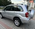 Серый Тойота РАВ 4, объемом двигателя 2 л и пробегом 225 тыс. км за 6950 $, фото 4 на Automoto.ua