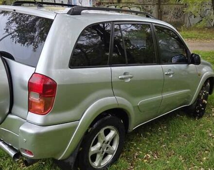 Сірий Тойота РАВ 4, об'ємом двигуна 2 л та пробігом 340 тис. км за 5555 $, фото 4 на Automoto.ua