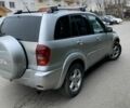 Серый Тойота РАВ 4, объемом двигателя 2 л и пробегом 300 тыс. км за 3179 $, фото 1 на Automoto.ua
