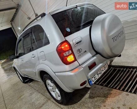 Сірий Тойота РАВ 4, об'ємом двигуна 2 л та пробігом 188 тис. км за 5500 $, фото 6 на Automoto.ua