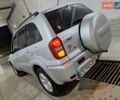 Сірий Тойота РАВ 4, об'ємом двигуна 2 л та пробігом 188 тис. км за 5500 $, фото 6 на Automoto.ua