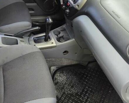 Сірий Тойота РАВ 4, об'ємом двигуна 2 л та пробігом 340 тис. км за 5555 $, фото 9 на Automoto.ua