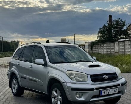 Серый Тойота РАВ 4, объемом двигателя 2 л и пробегом 290 тыс. км за 4600 $, фото 3 на Automoto.ua