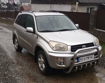 Серый Тойота РАВ 4, объемом двигателя 2 л и пробегом 186 тыс. км за 5800 $, фото 2 на Automoto.ua