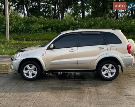 Сірий Тойота РАВ 4, об'ємом двигуна 2 л та пробігом 134 тис. км за 8190 $, фото 5 на Automoto.ua